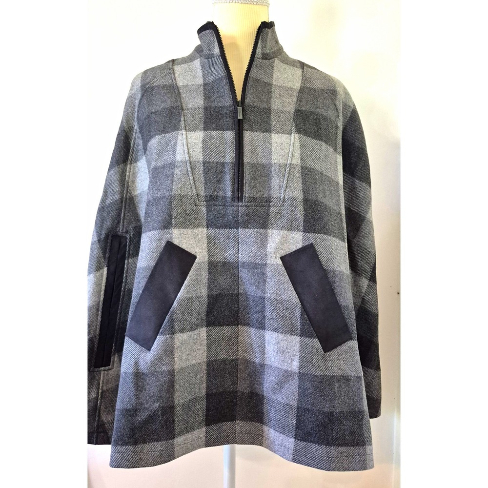 Brooks Brothers Wool Cape Women's S Buffalo Plaid Poncho Old Money Quiet Luxury
